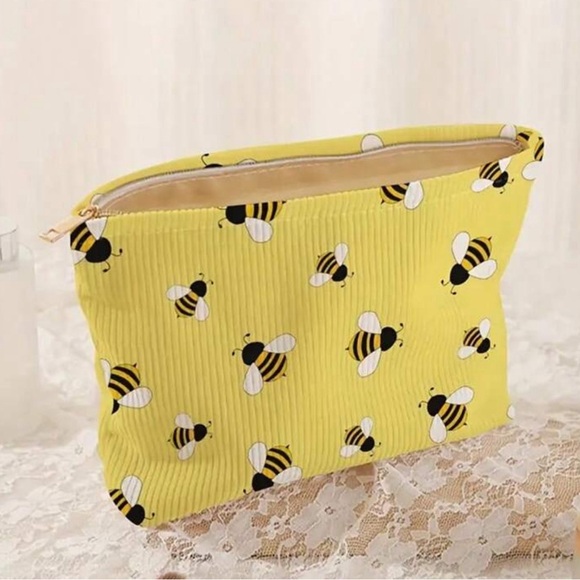 Boutique Handbags - Bee Print Corduroy Makeup Bag, NWT